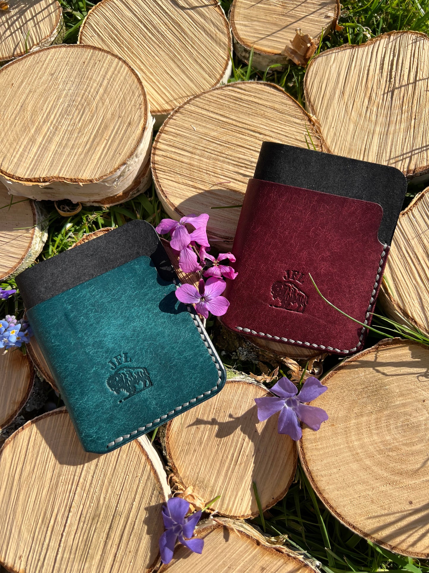 "Koru" card holder