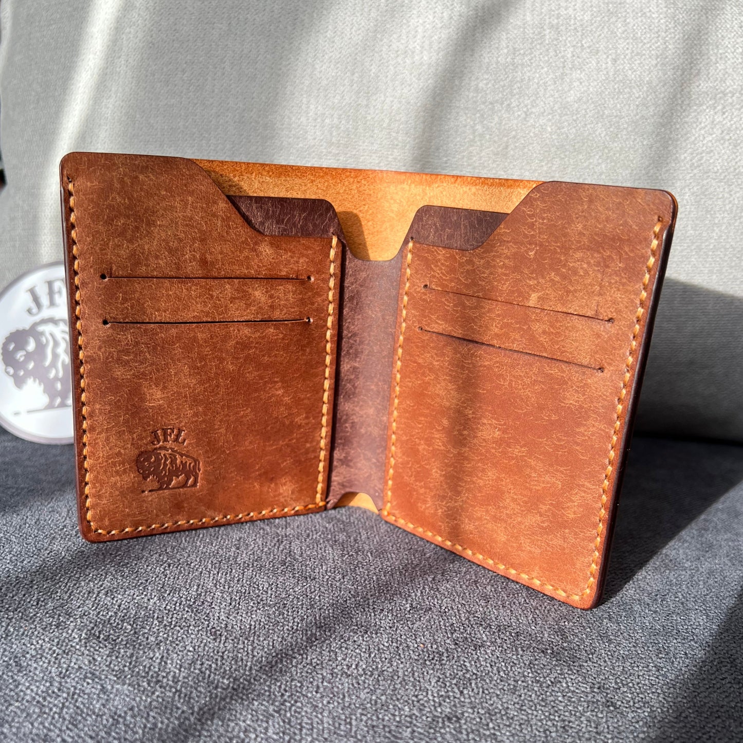 "Oki" wallet