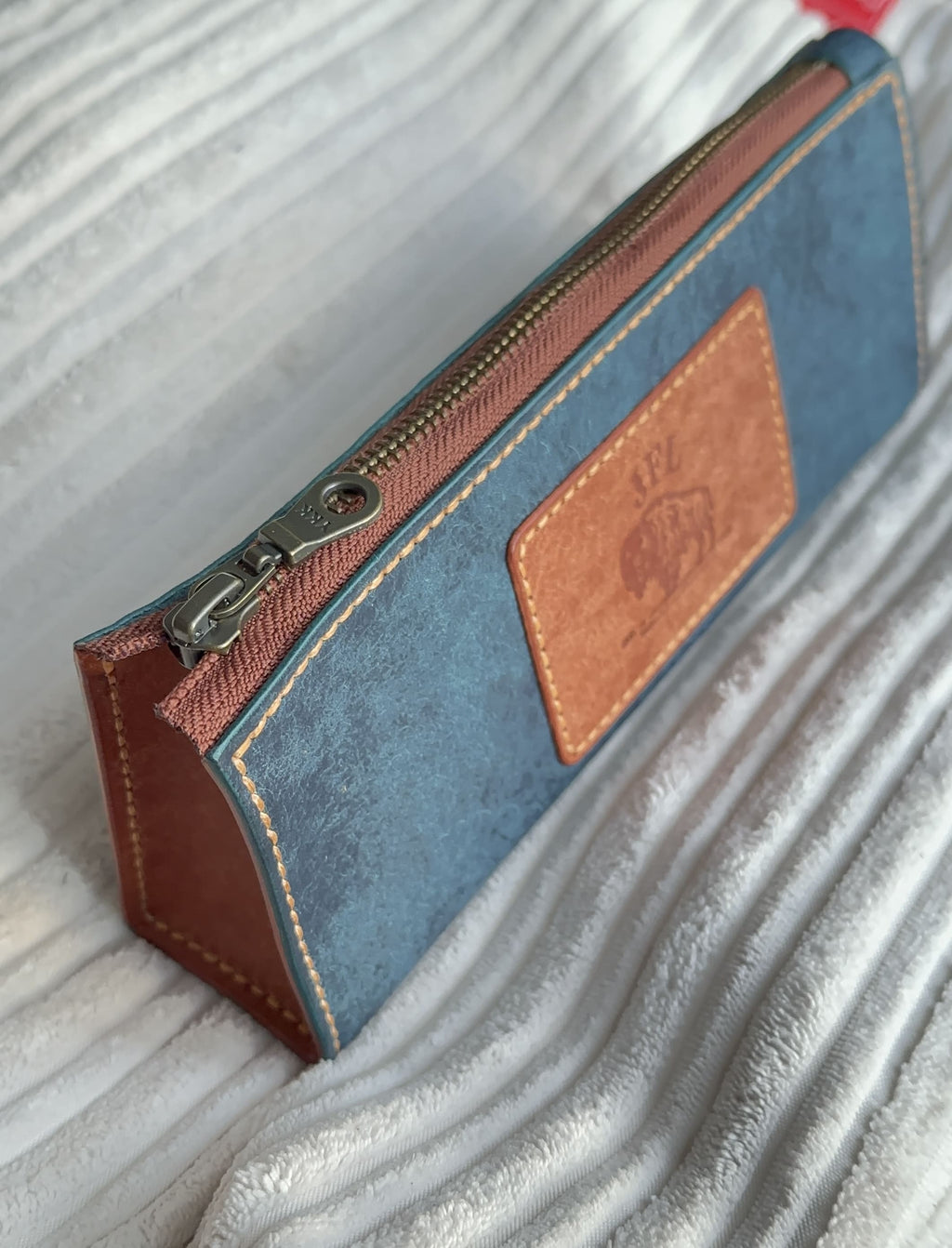 Trousse à crayons en cuir personnalisable, fermeture zip